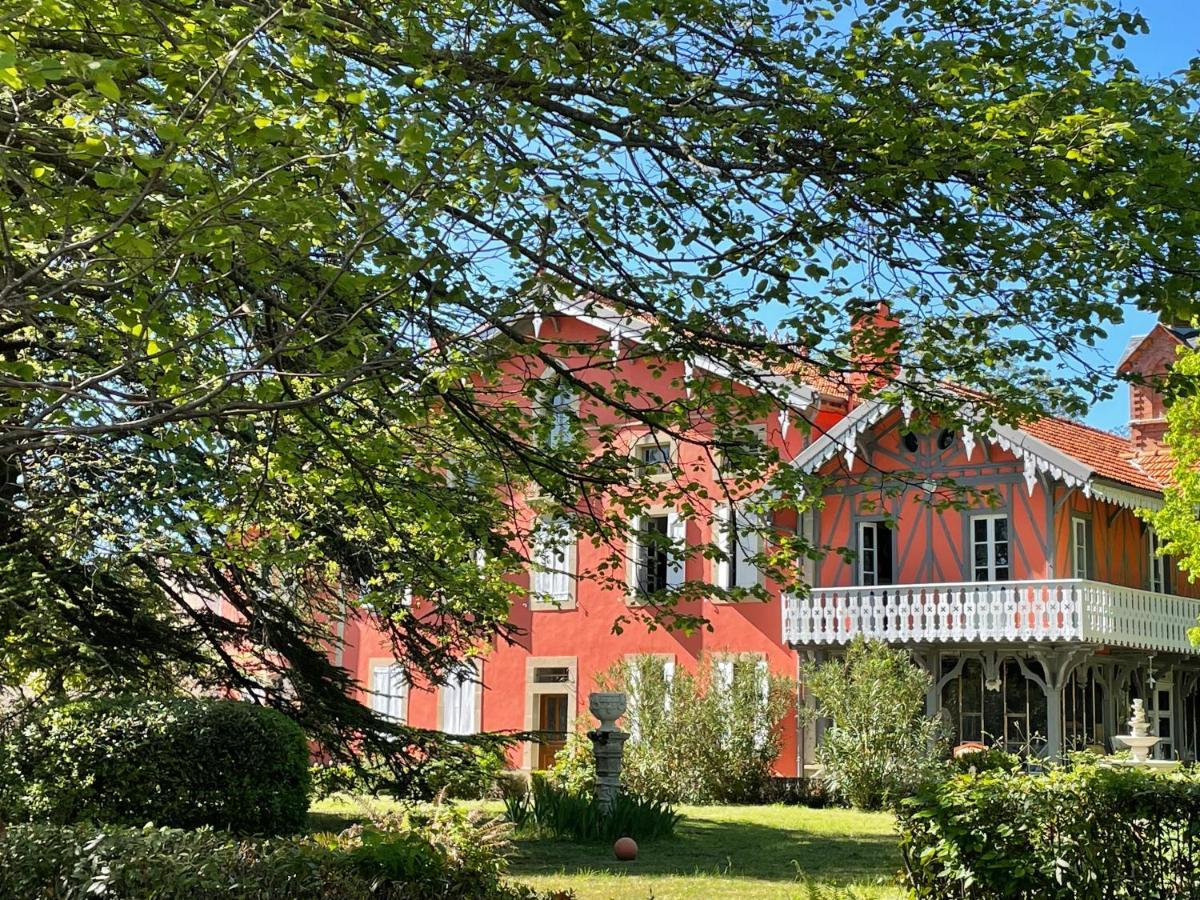 Domaine La Belle Histoire - Gite Cote Parc Besset 外观 照片